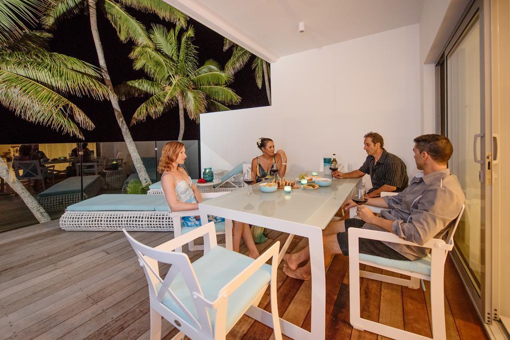 Crystal Blue Lagoon Villas Rarotonga Exteriör bild